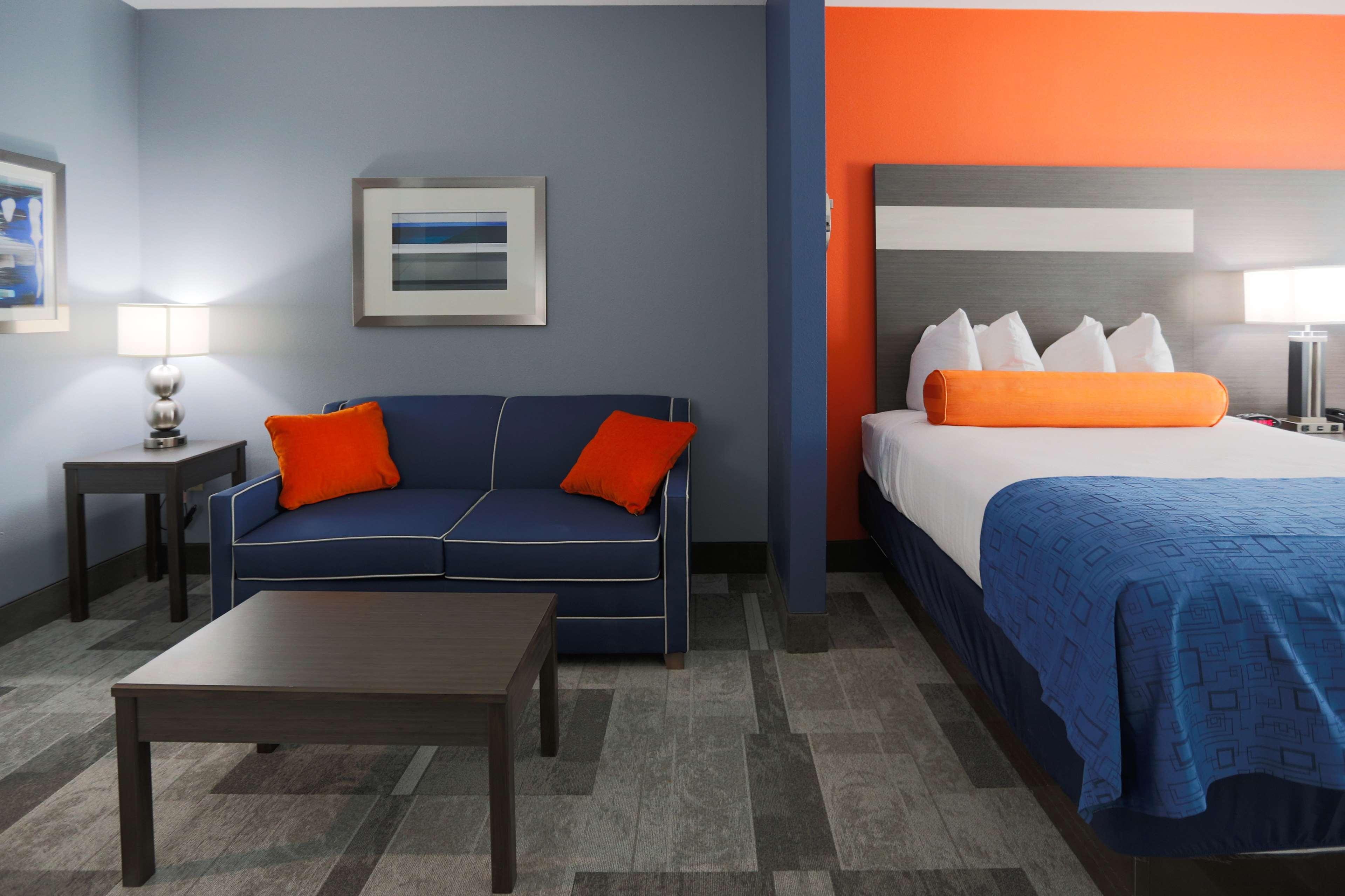 Best Western Plus Wewoka Inn & Suites Exterior photo