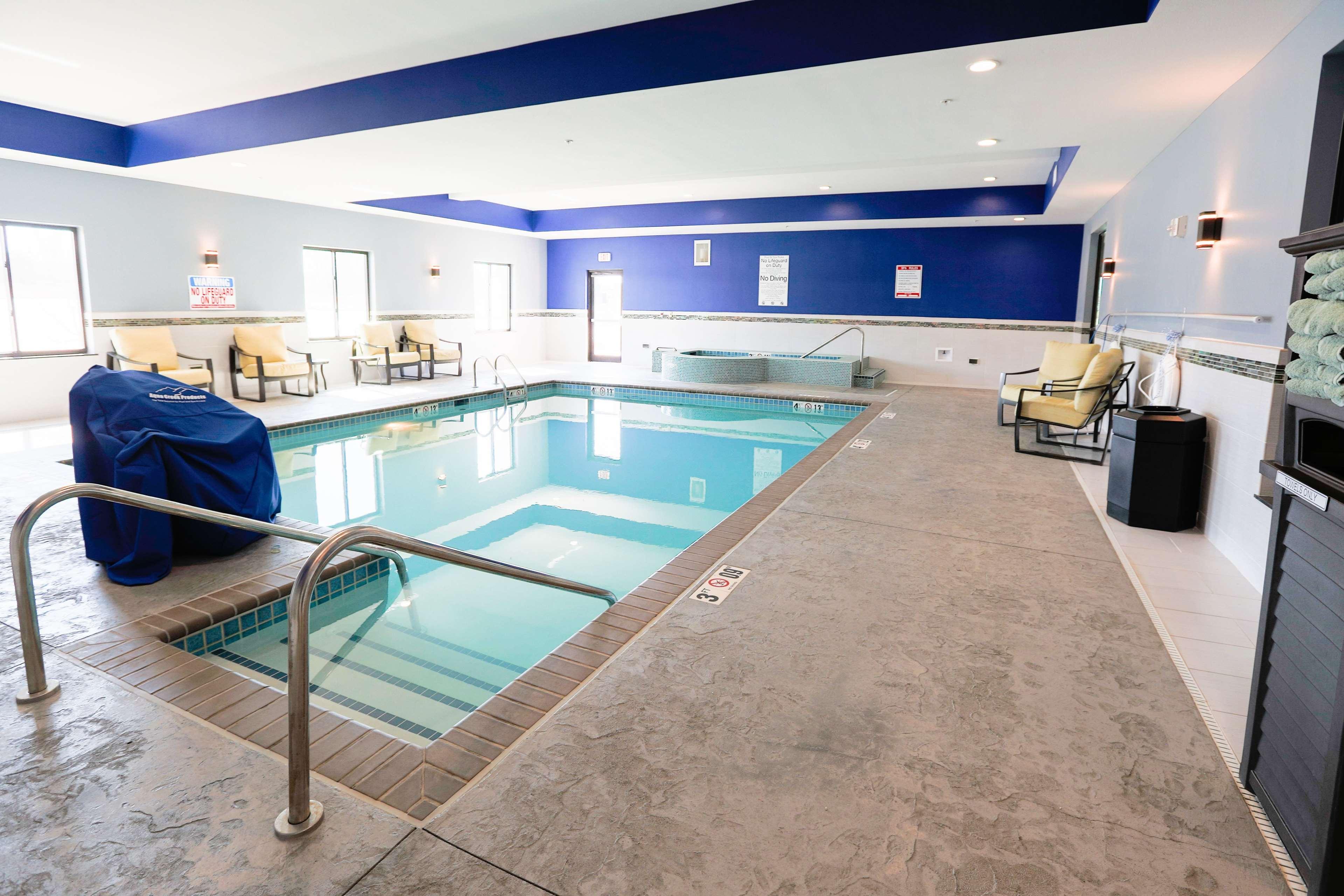 Best Western Plus Wewoka Inn & Suites Exterior photo