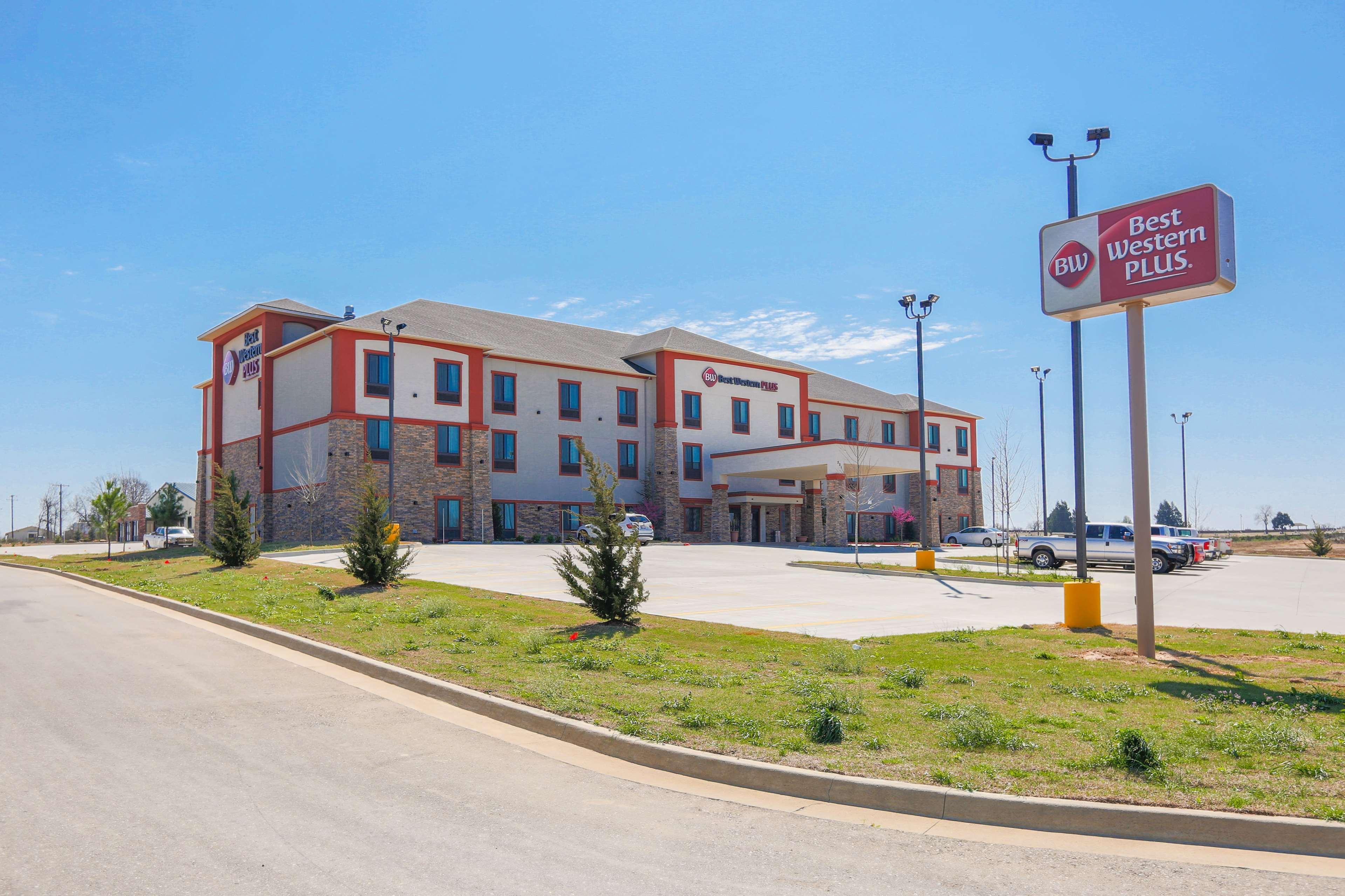 Best Western Plus Wewoka Inn & Suites Exterior photo
