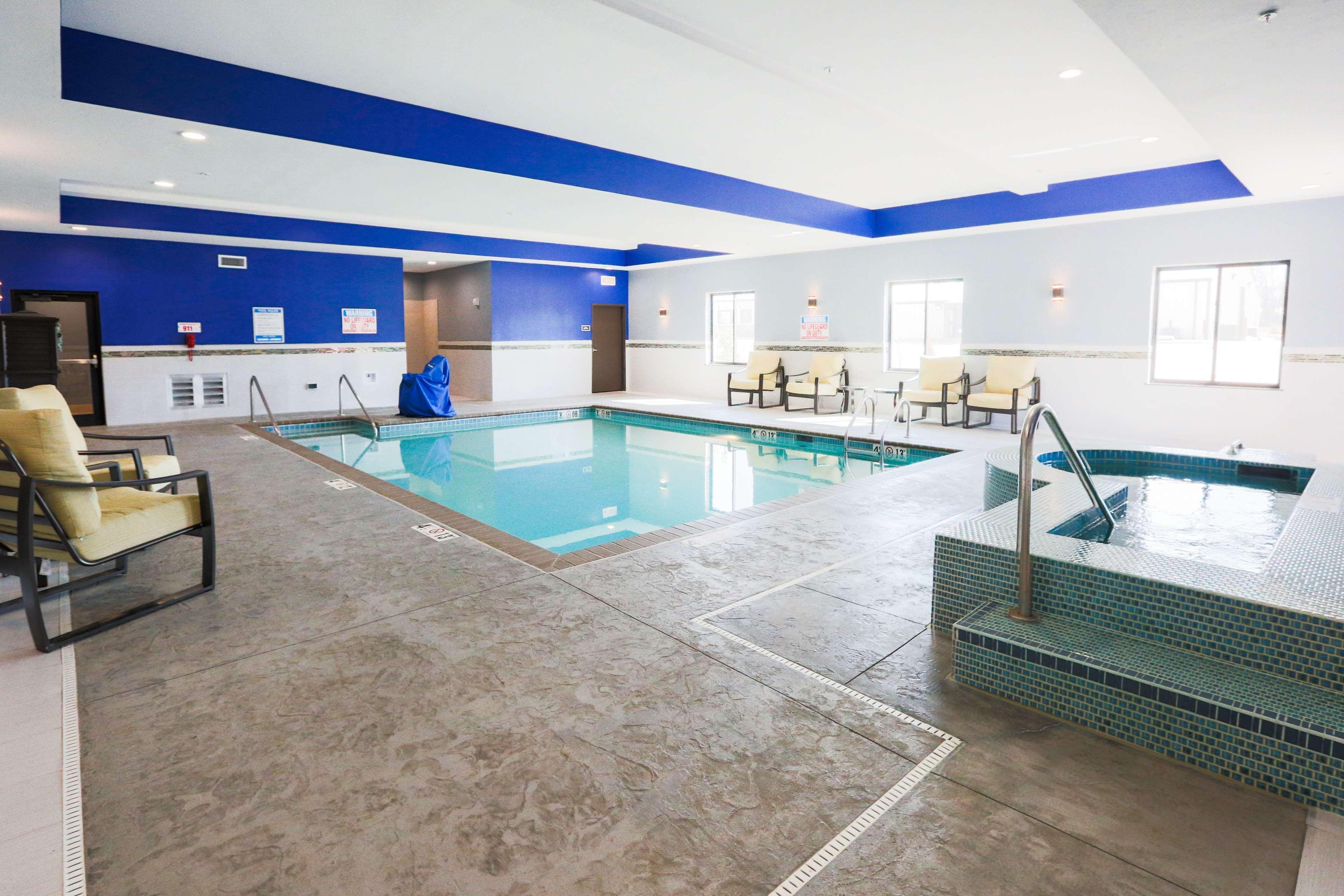 Best Western Plus Wewoka Inn & Suites Exterior photo